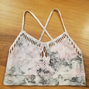 Carbon38 Seamless Sports Bra